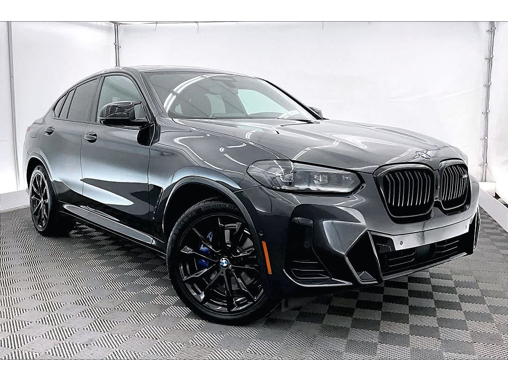 2023 BMW X4 M40i