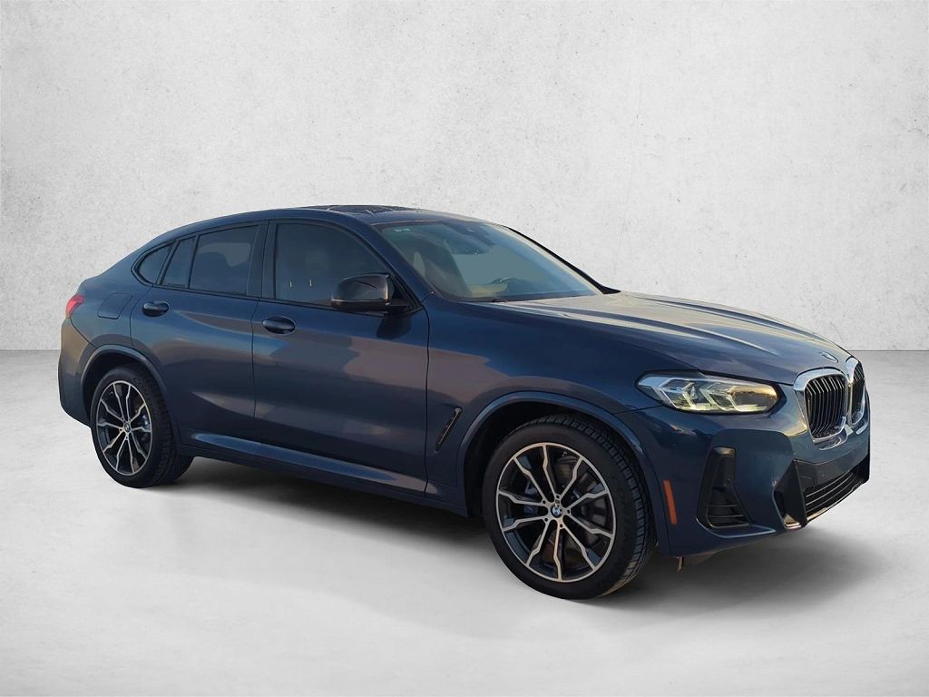 2023 BMW X4 M40i