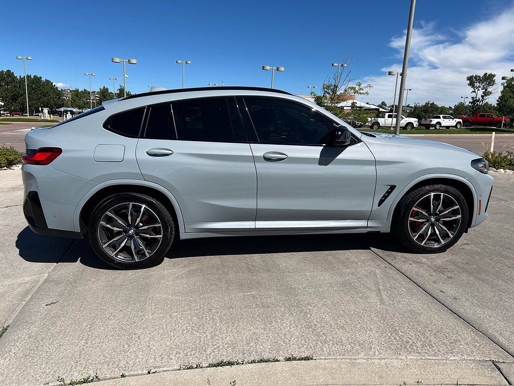 2023 BMW X4 M40i