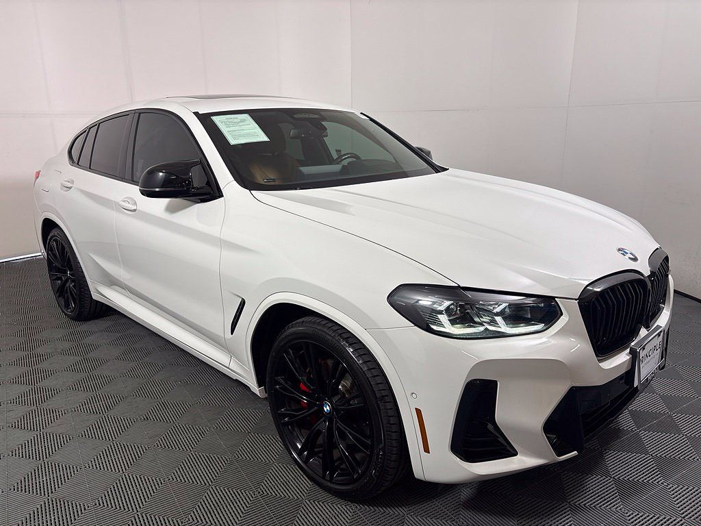 2023 BMW X4 M40i