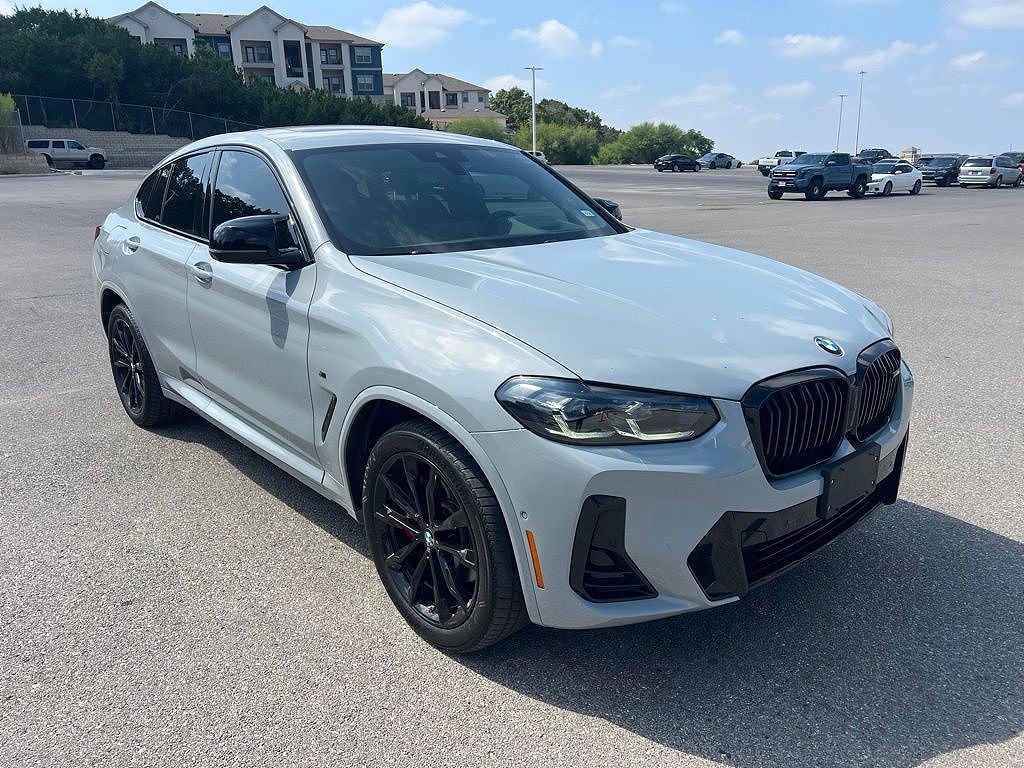 2024 BMW X4 M40i