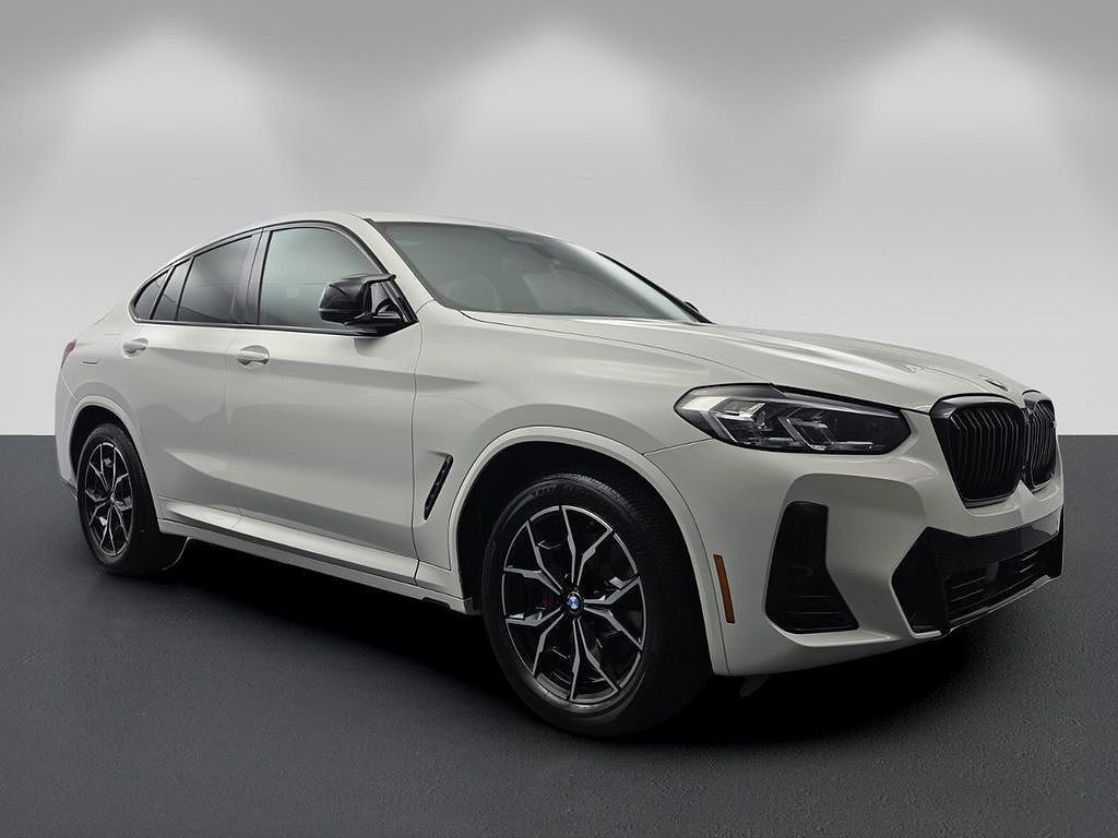 2022 BMW X4 M40i