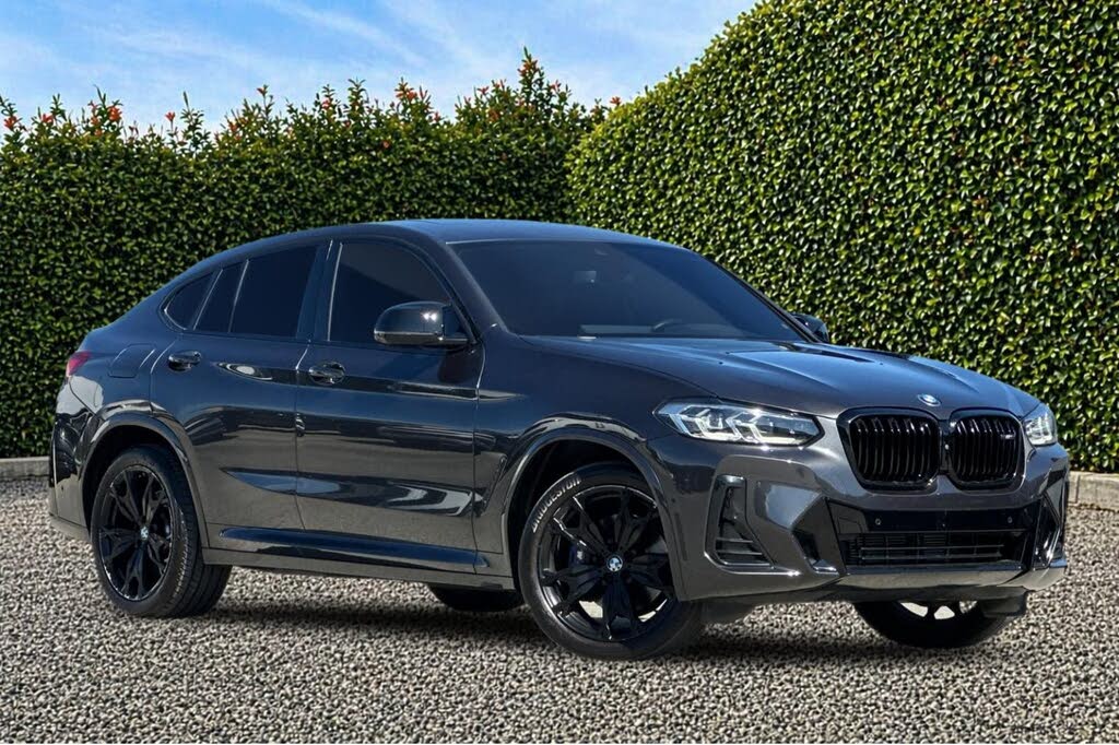 2023 BMW X4 M40i
