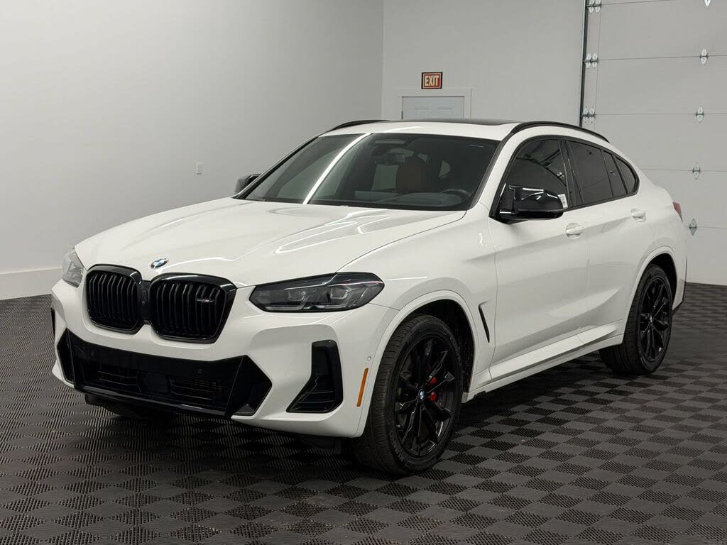 2023 BMW X4 M40i