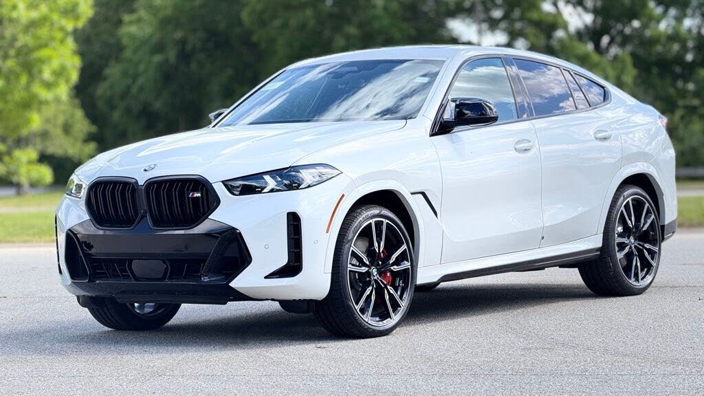 2027 BMW X6 M60i