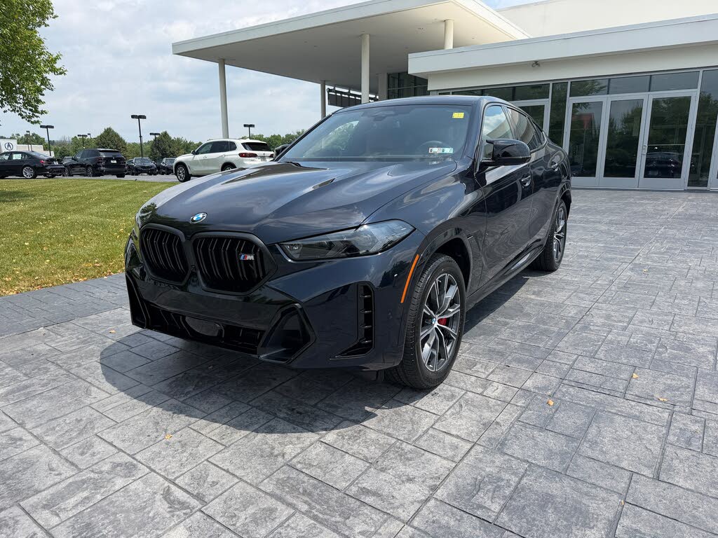 2027 BMW X6 M60i
