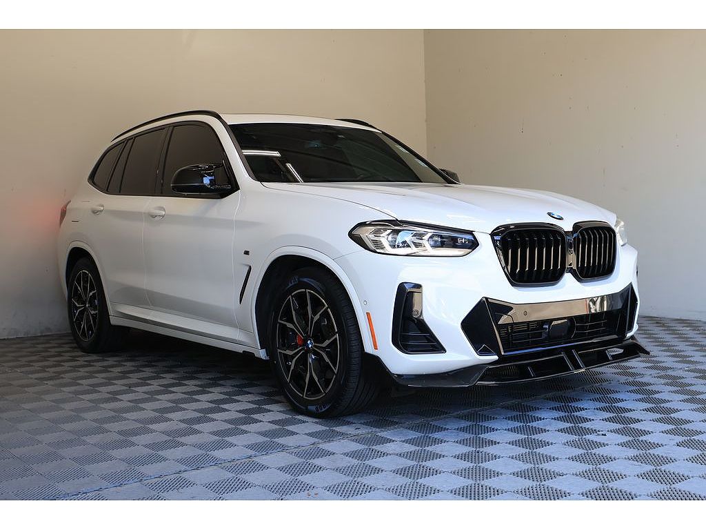 2022 BMW X3 M40i