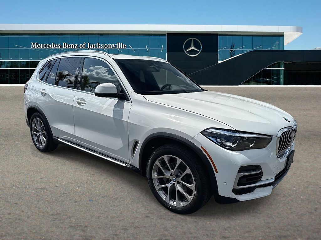 2023 BMW X5 sDrive40i