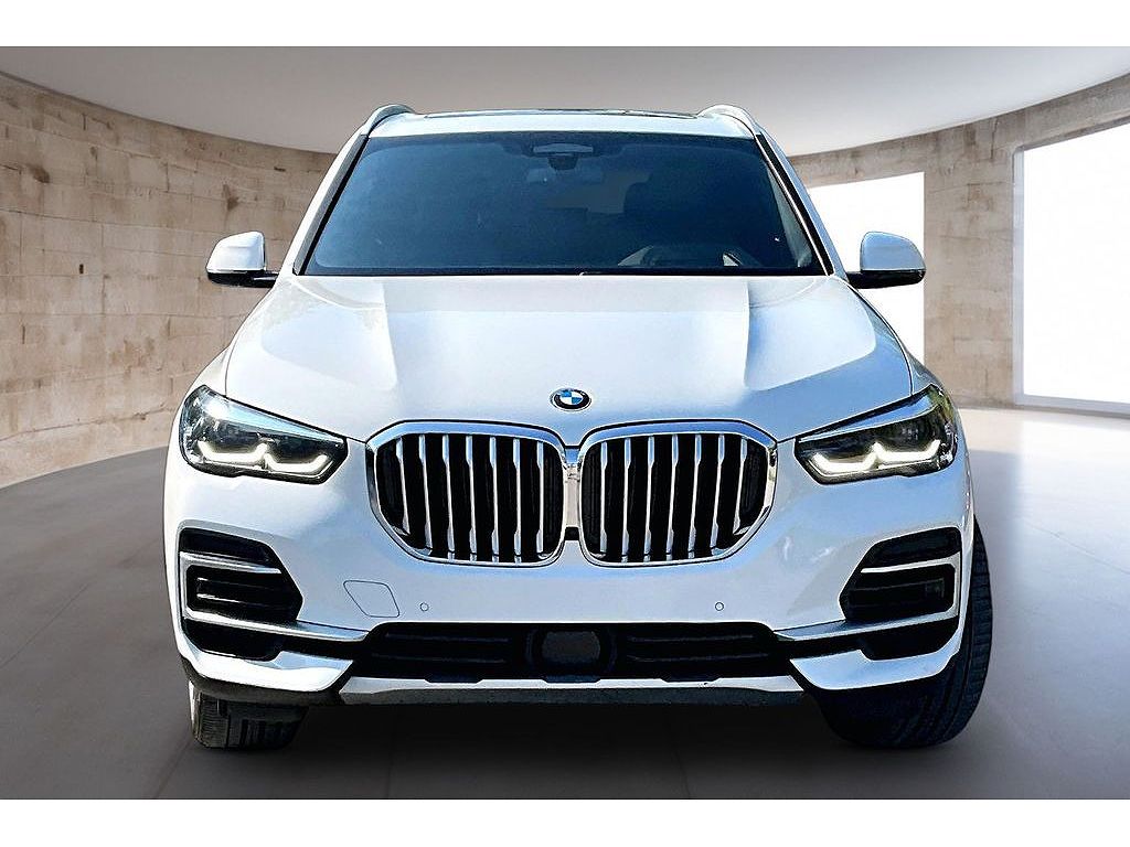 2023 BMW X5 sDrive40i