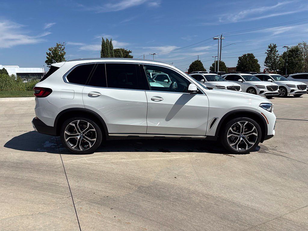 2023 BMW X5 xDrive40i