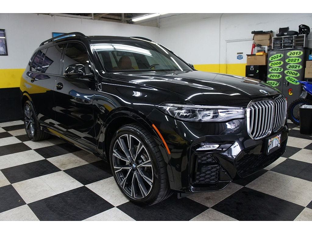 2022 BMW X7 xDrive40i