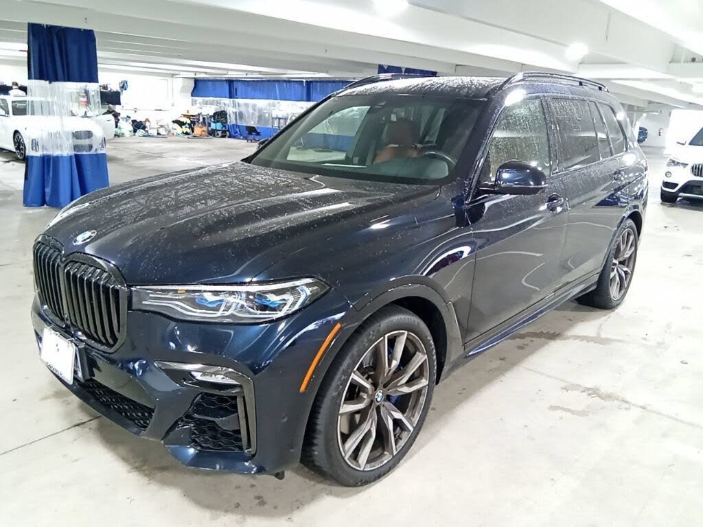 2021 BMW X7 M50i