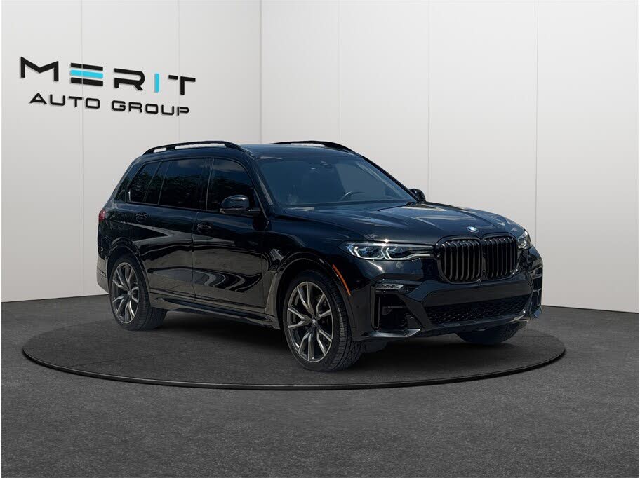 2021 BMW X7 M50i
