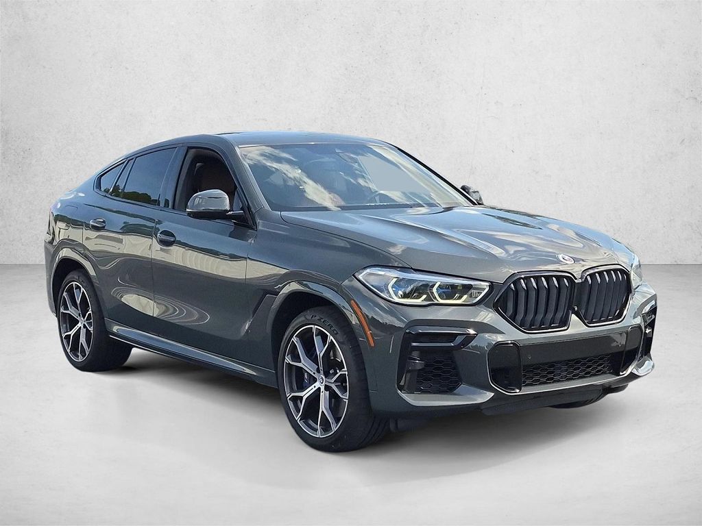 2023 BMW X6 M50i