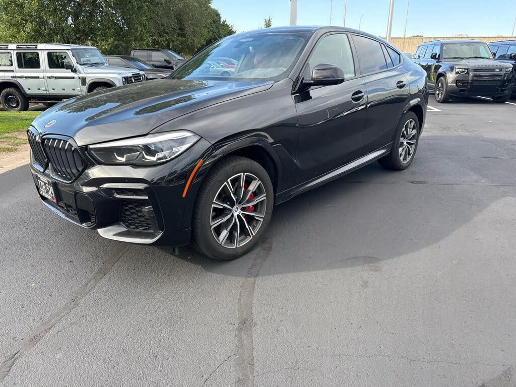 2023 BMW X6 M50i