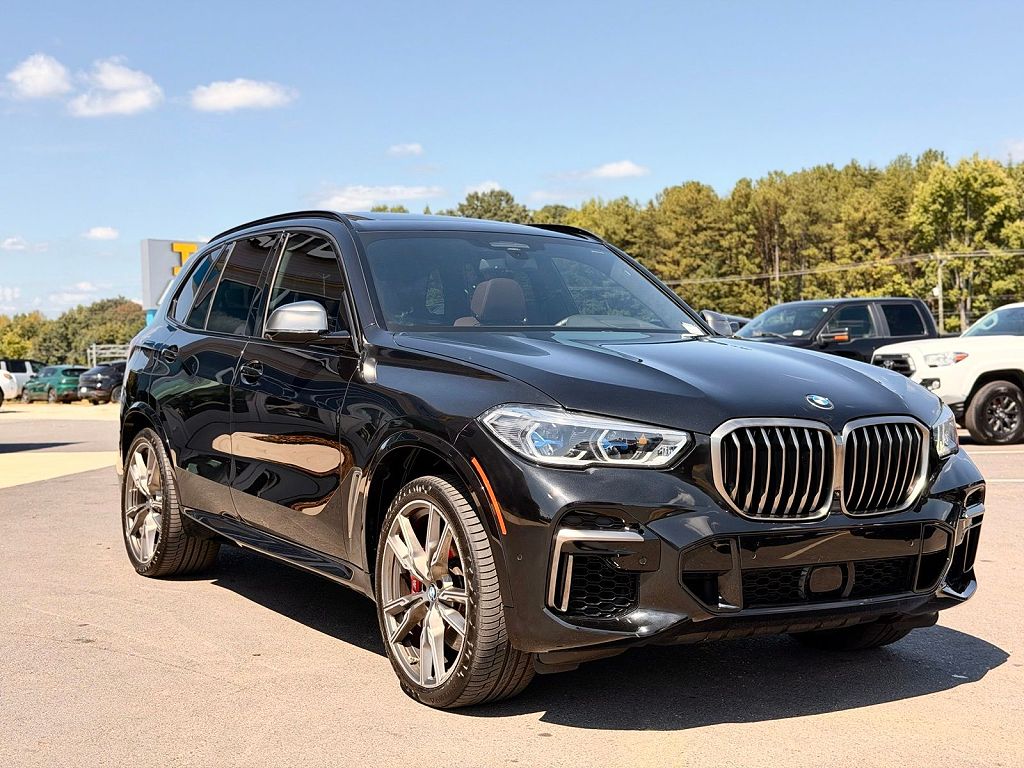 2023 BMW X5 M50i