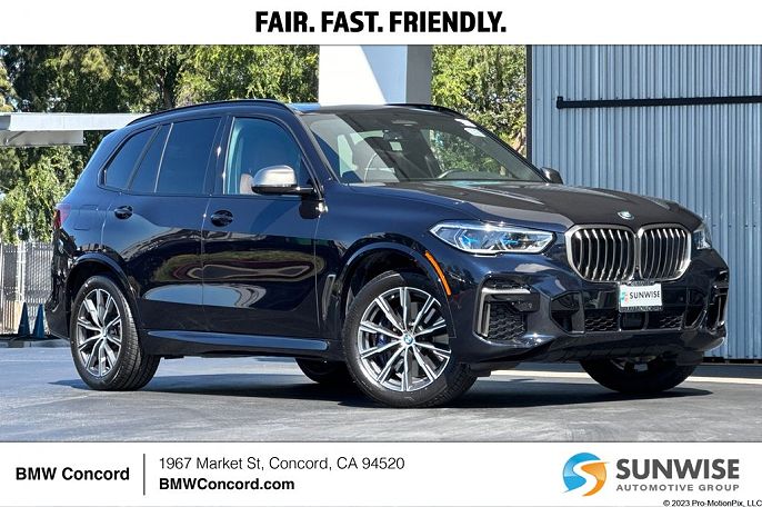 2023 BMW X5 M50i