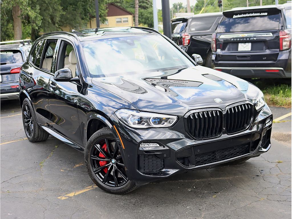 2021 BMW X5 M50i