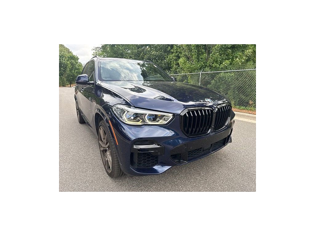 2022 BMW X5 M50i