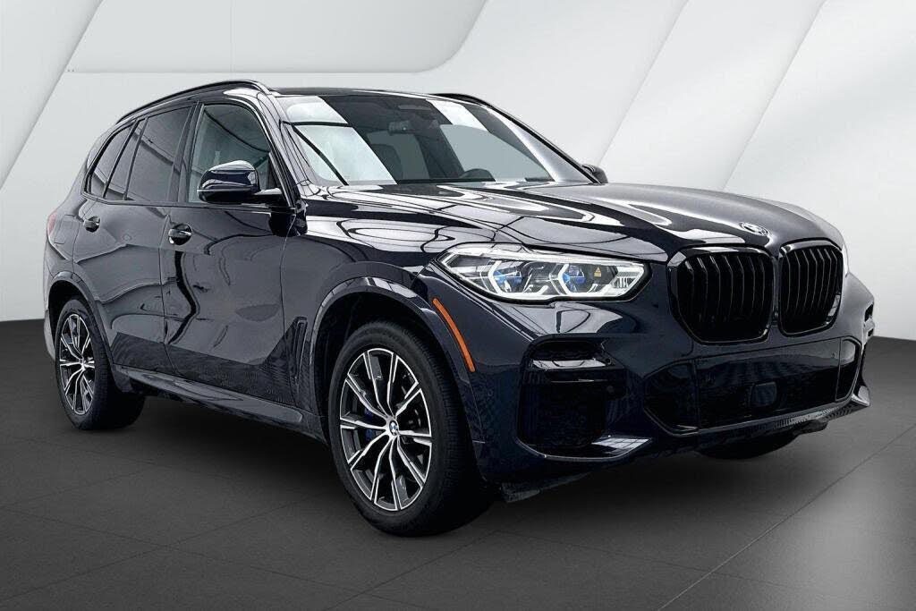 2023 BMW X5 M50i