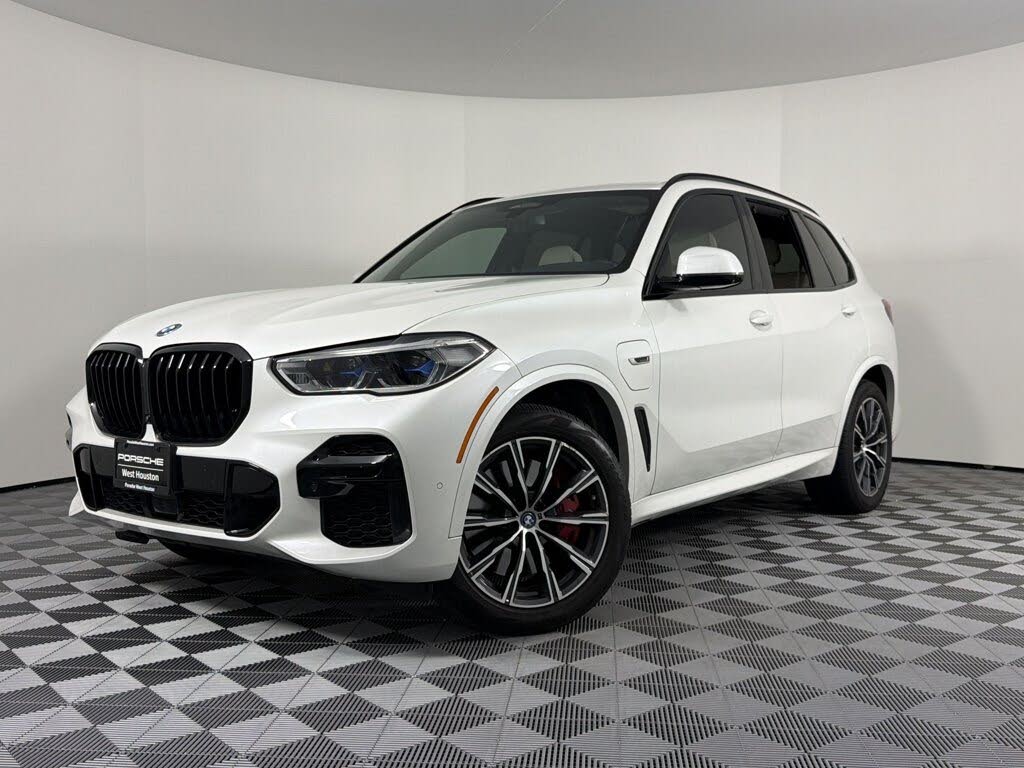2023 BMW X5 xDrive45e