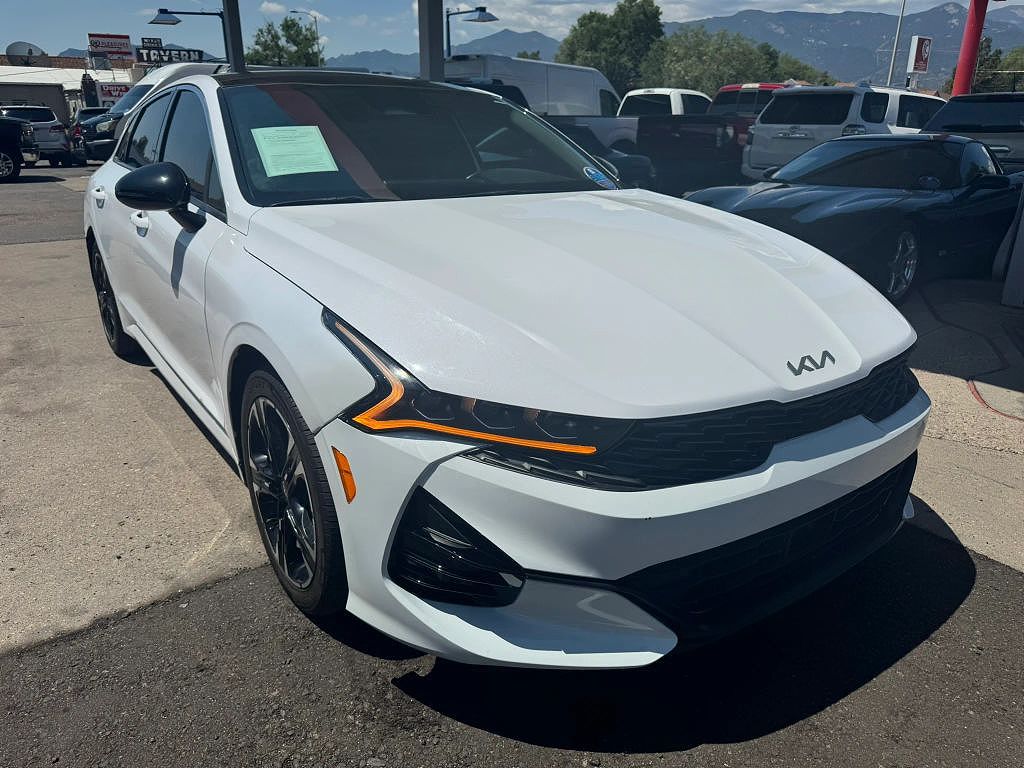 2022 Kia K5 GT-Line