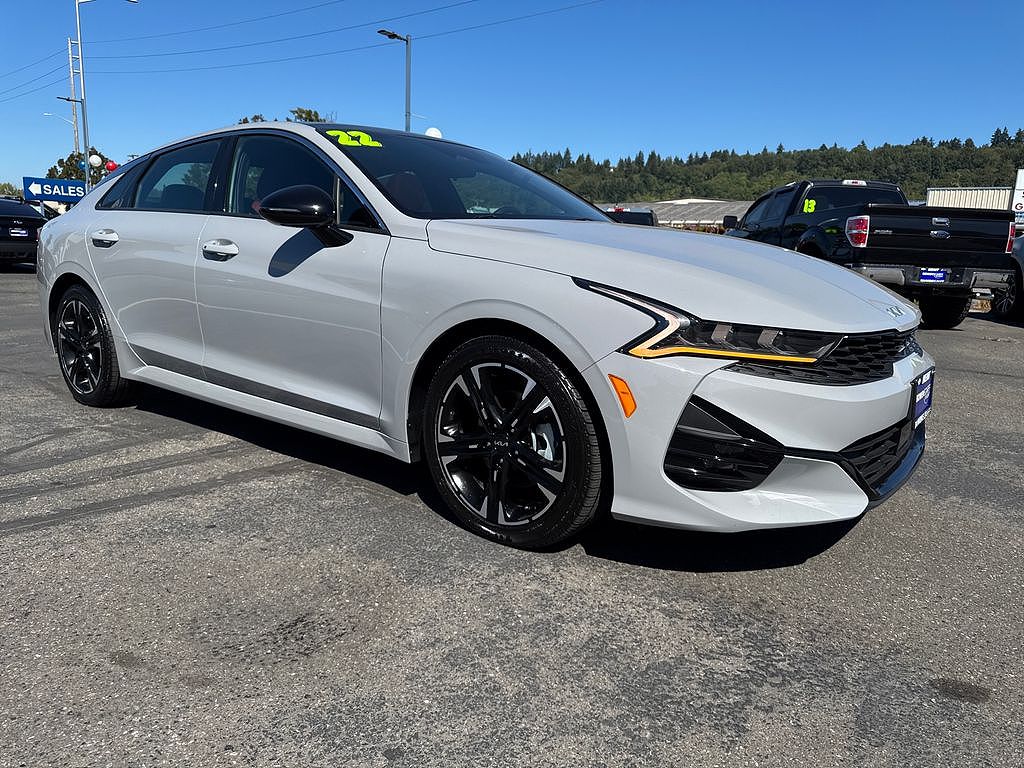 2022 Kia K5 GT-Line