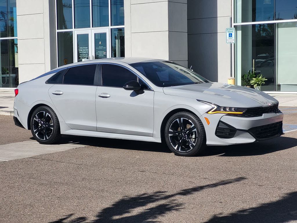 2022 Kia K5 GT-Line