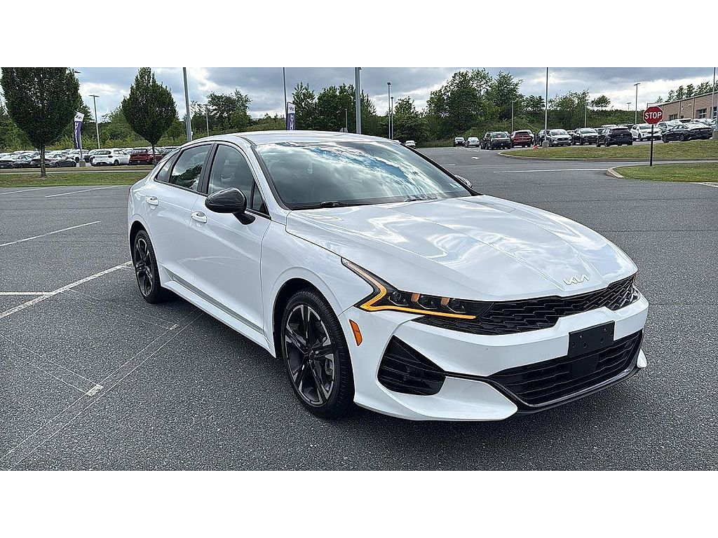 2024 Kia K5 GT-Line
