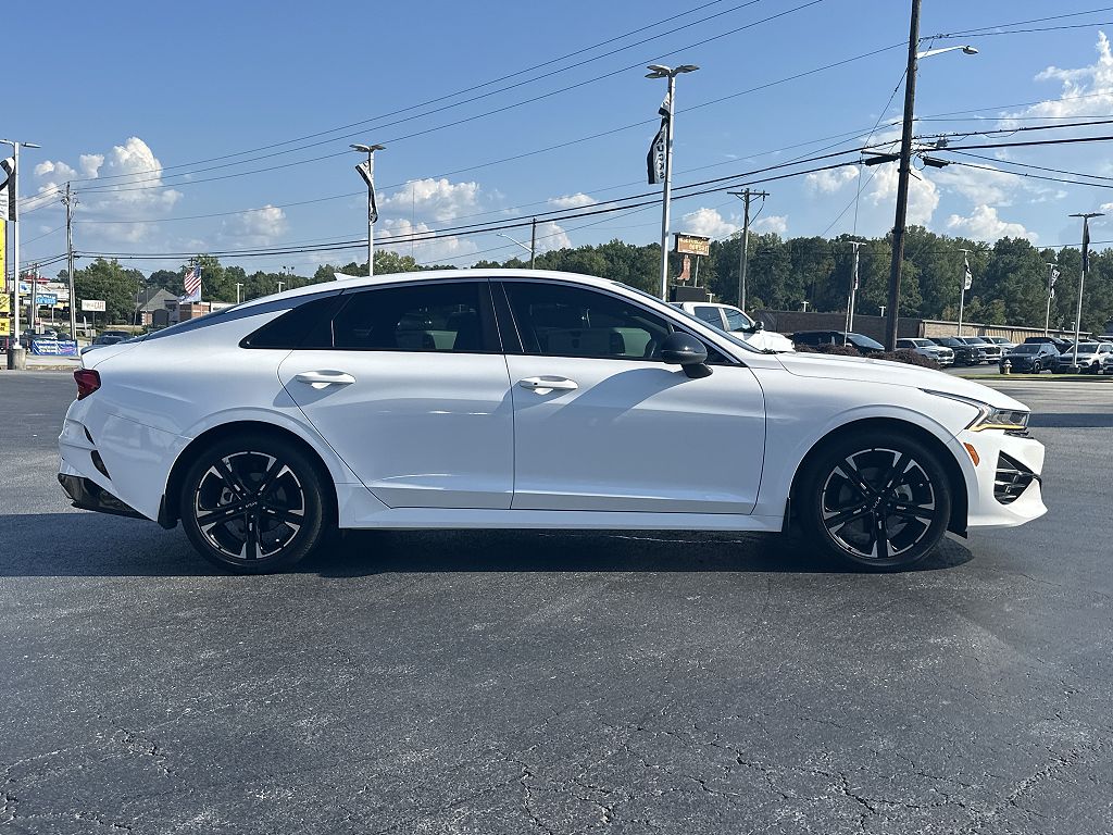 2024 Kia K5 GT-Line