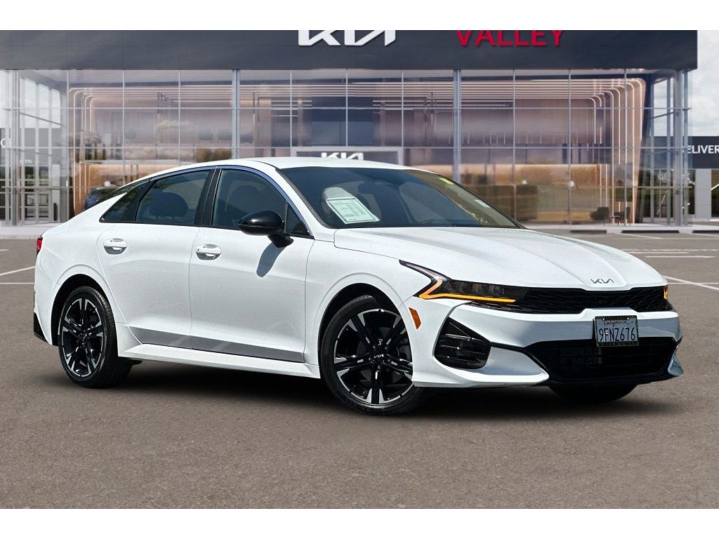 2023 Kia K5 GT-Line