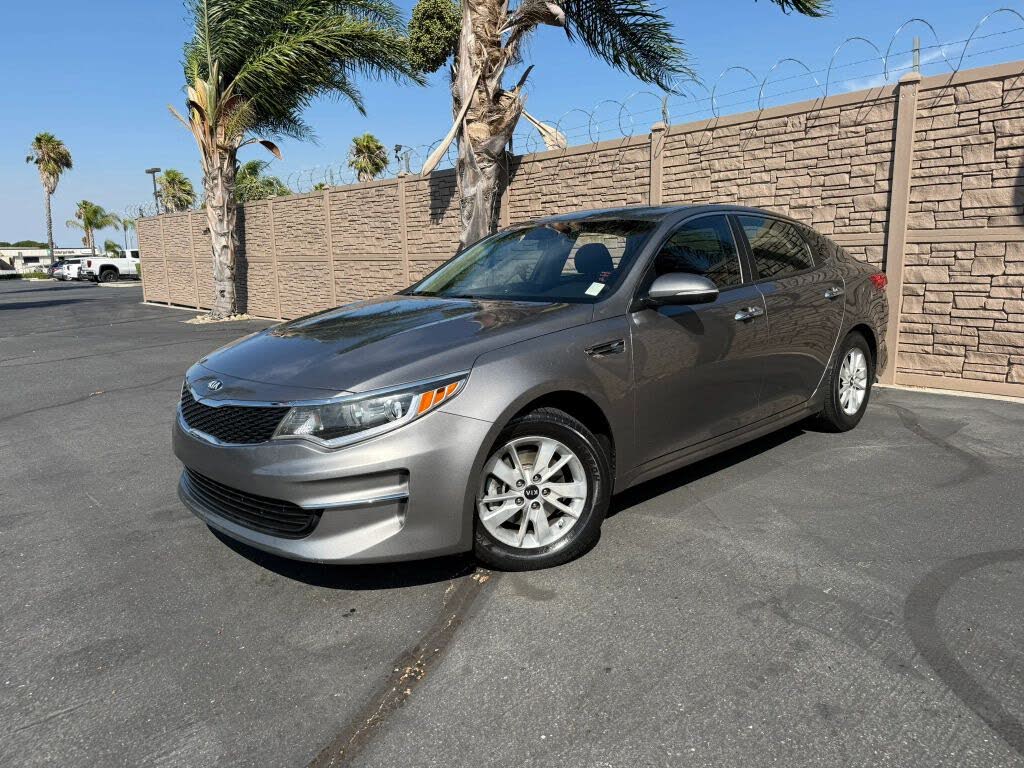 2017 Kia Optima LX
