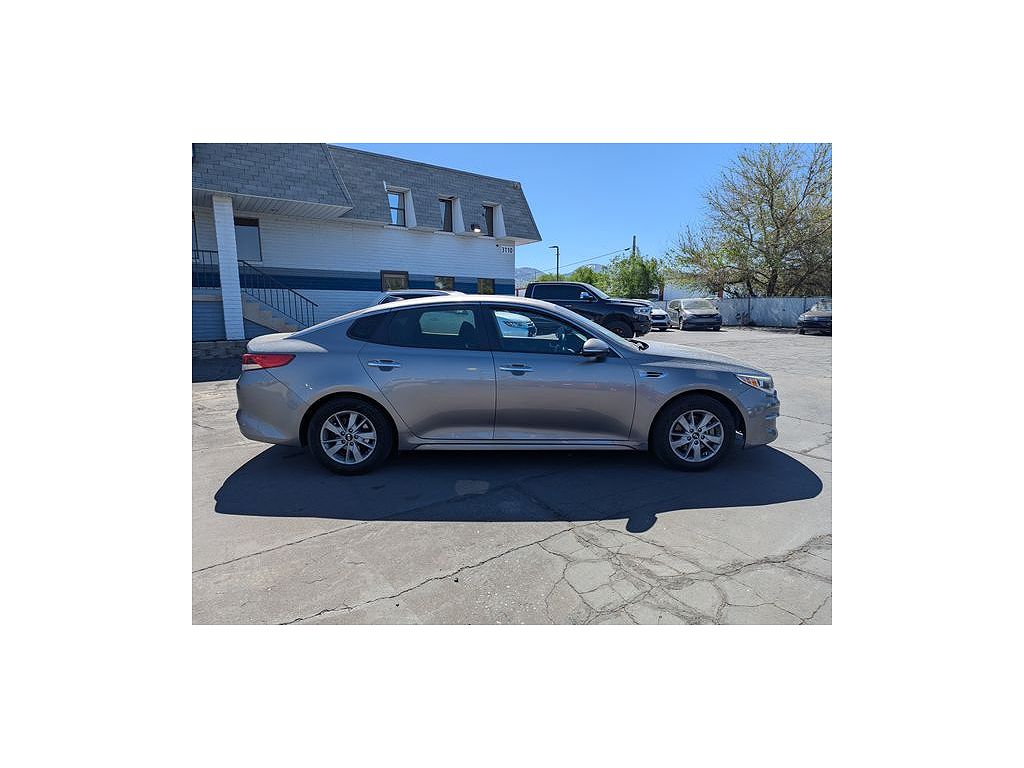 2017 Kia Optima LX