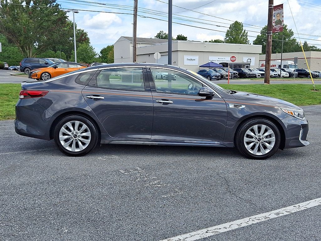 2018 Kia Optima S
