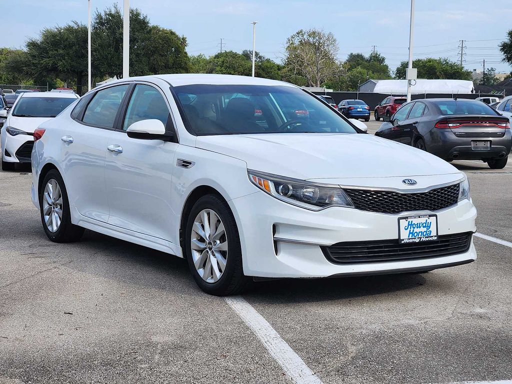 2017 Kia Optima LX