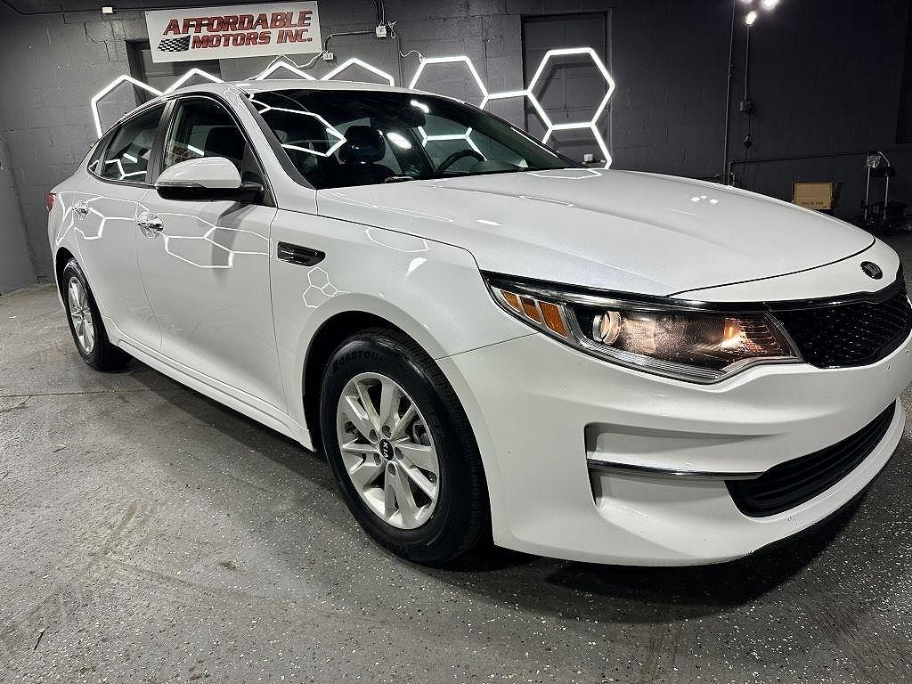 2020 Kia Optima LX