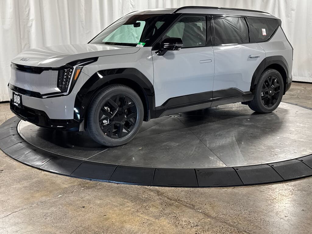 2026 Kia EV9 Land
