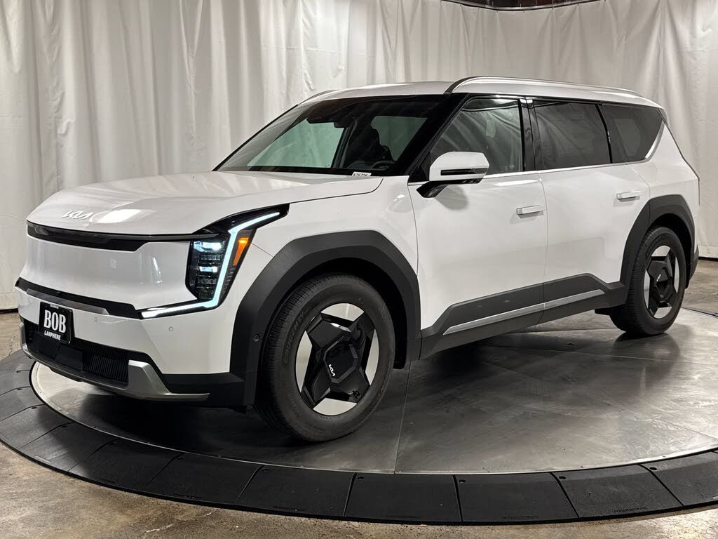 2026 Kia EV9 Wind