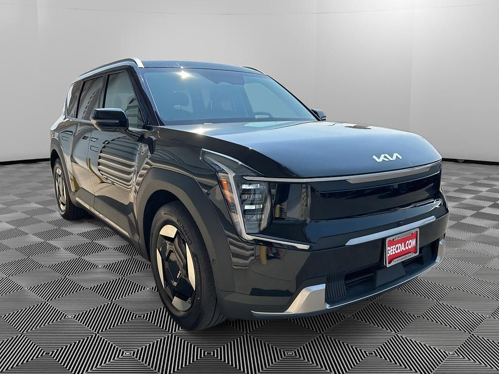 2026 Kia EV9 Wind