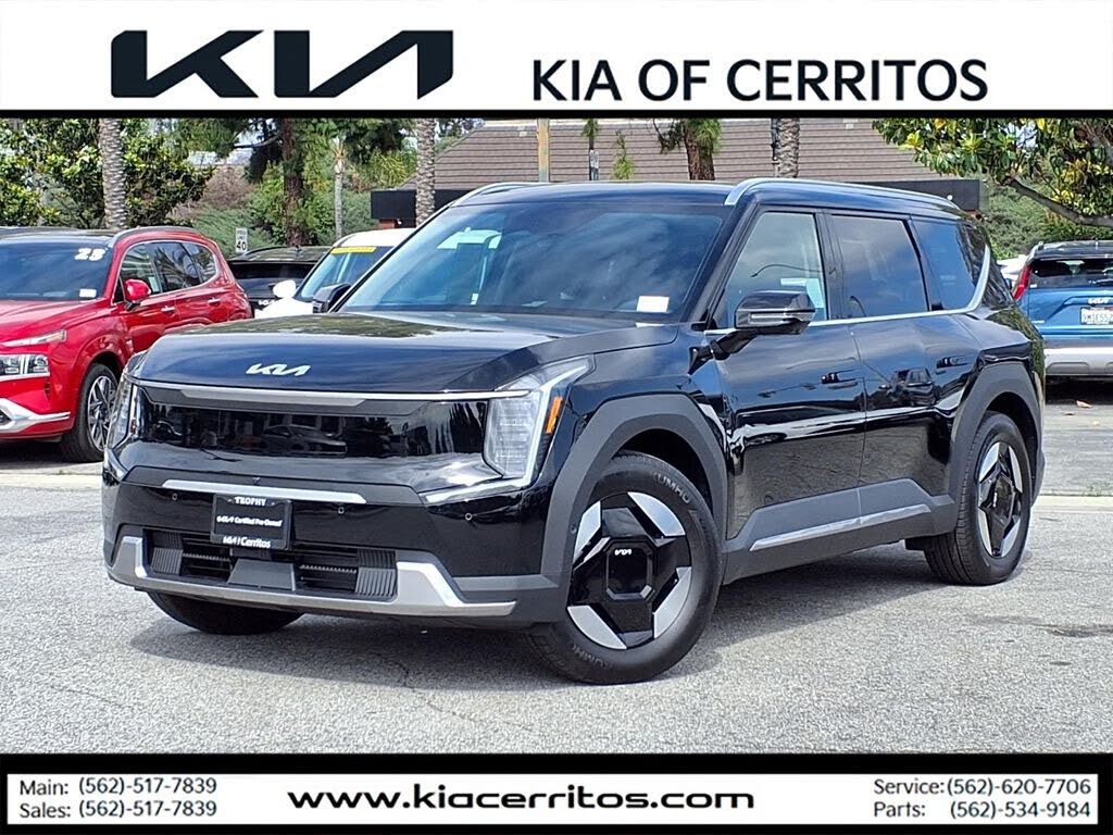 2026 Kia EV9 photo 1