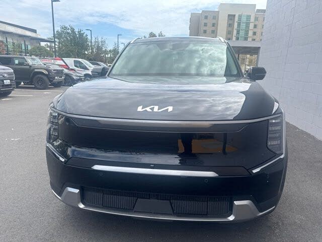 2026 Kia EV9 photo 1