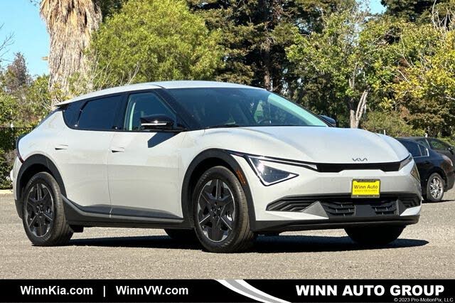 2026 Kia EV6 Wind