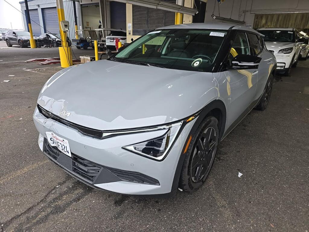 2025 Kia EV6 Wind