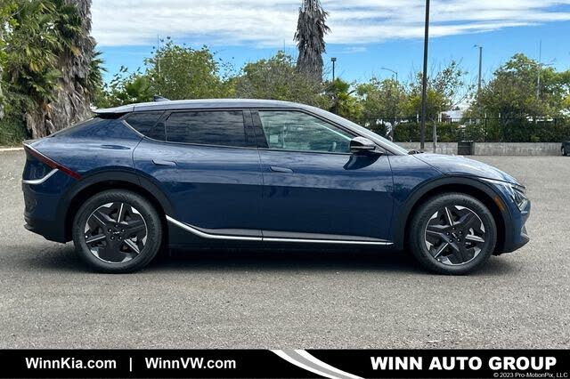 2026 Kia EV6 Wind