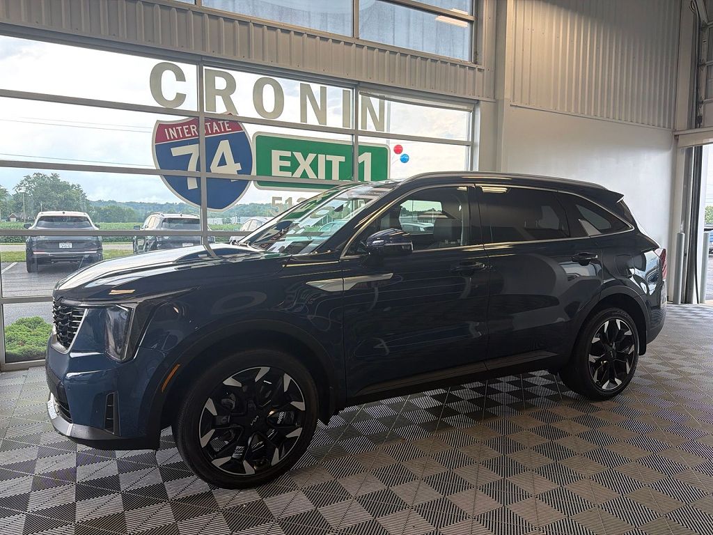 2025 Kia Sorento X-Line EX