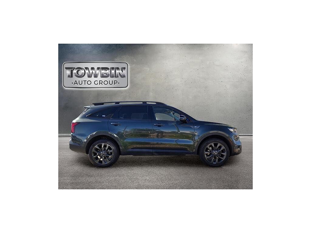 2022 Kia Sorento X-Line EX