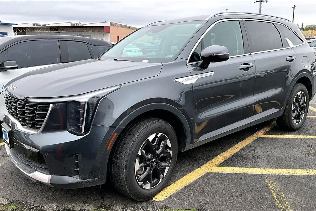 2024 Kia Sorento S