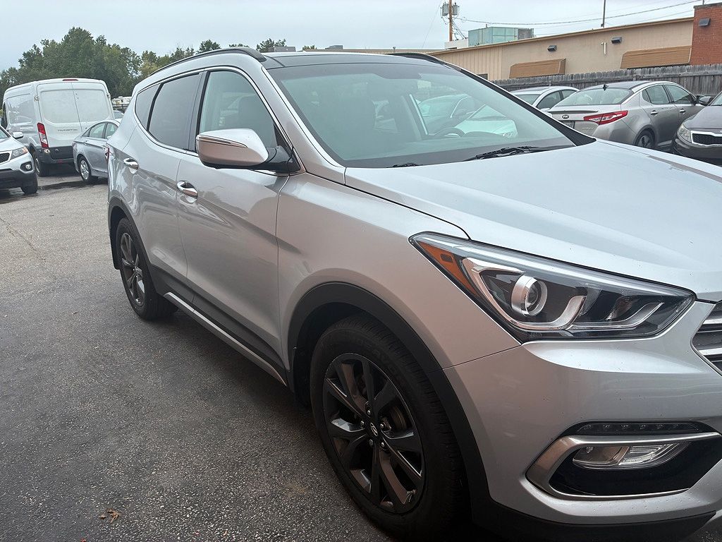 2017 Hyundai Santa Fe Sport 2.0T Ultimate