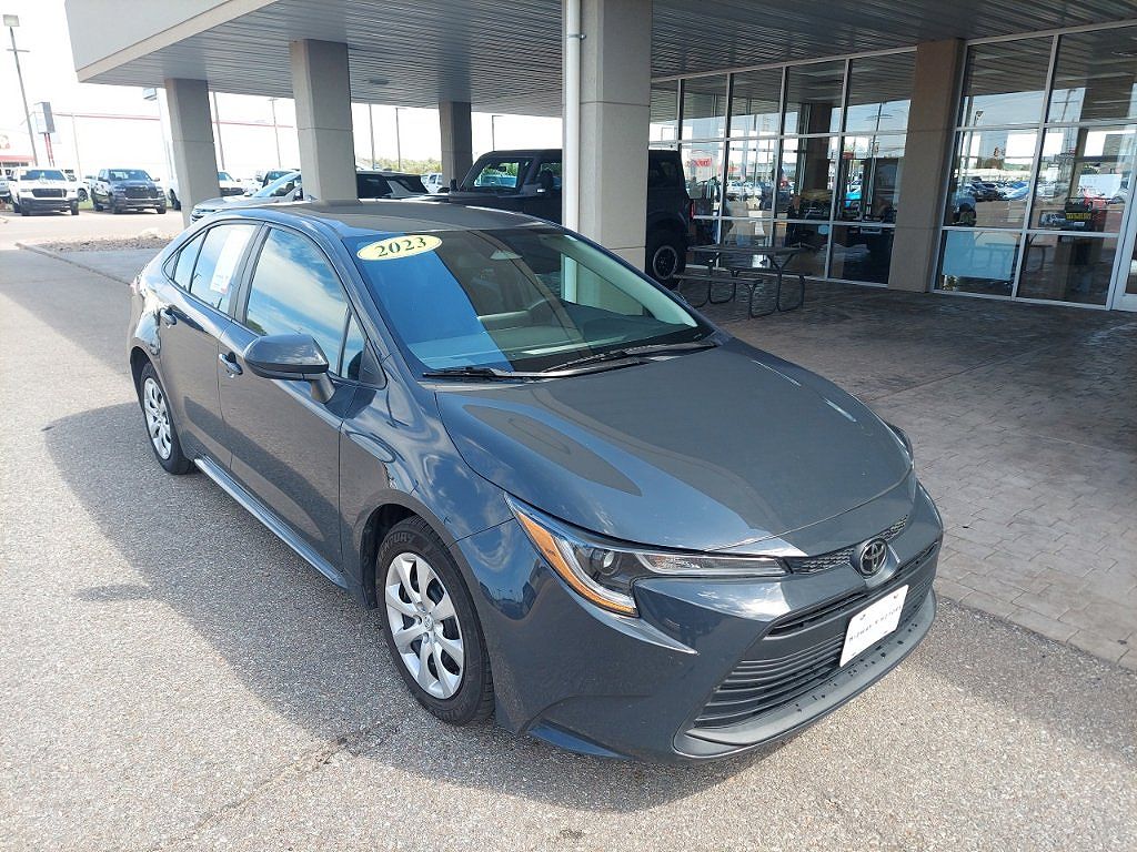 2023 Toyota Corolla LE
