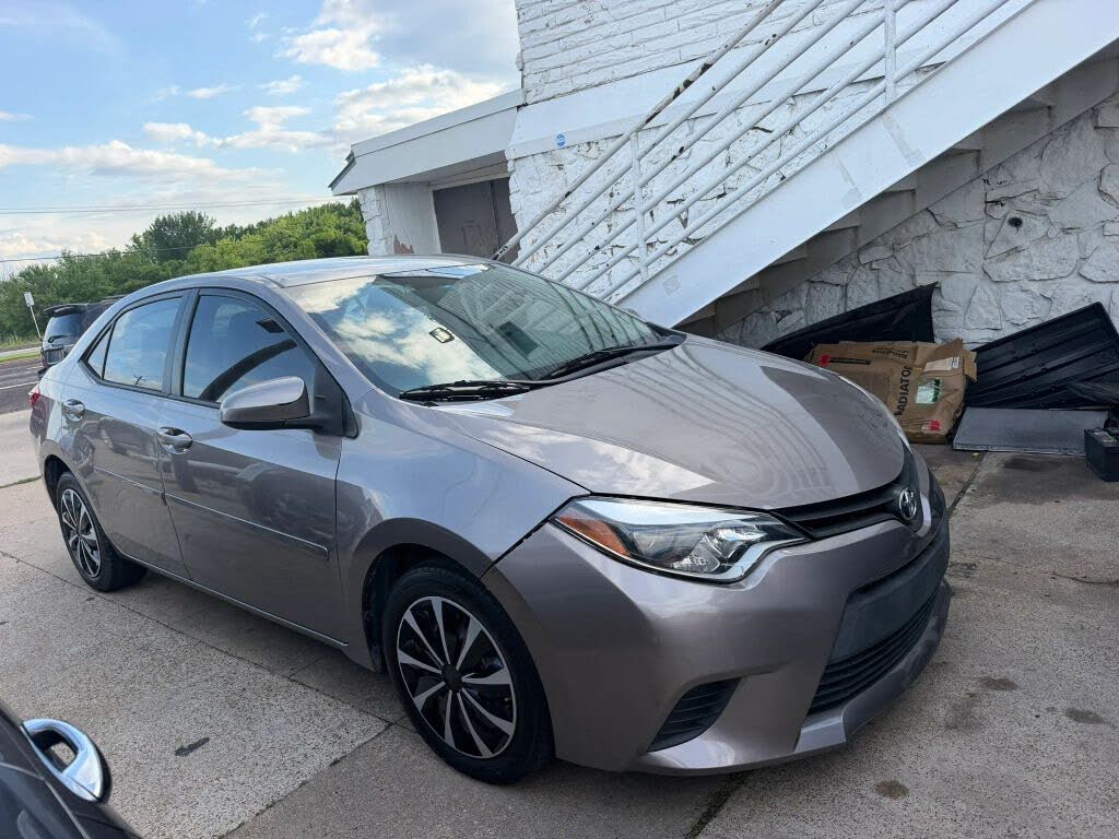 2015 Toyota Corolla LE